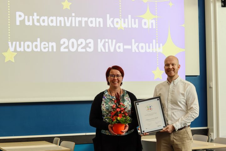 Vuoden KiVa-koulu 2023 on Putaanvirran koulu_KiVa-koordinaattori Katja Lindlöf ja rehtori Joona Kurikkala