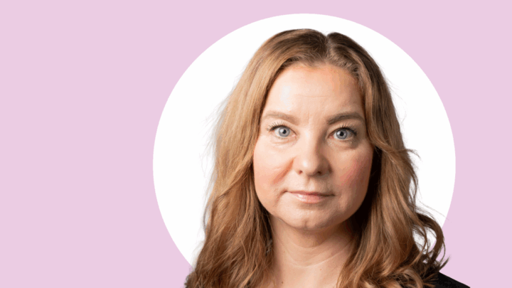 Kirsi Peltosen kasvokuva.