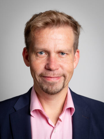 Mika Kortelaisen kasvokuva.